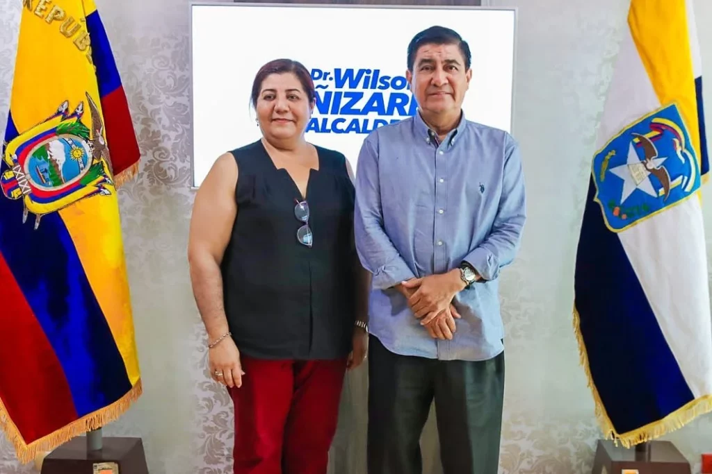 WilsonCañizares-Nueva-Directora-Distrital